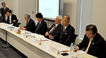 ����r����ƃp�l���X�g�̊F�l