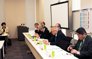 ��Q�񑍉�̗l�q